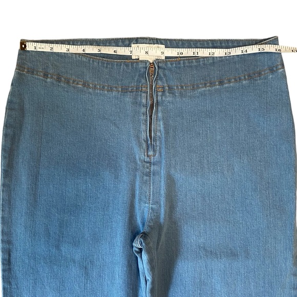 NWT Soft Surroundings Zip Flare Stretch Jeans M New! - Picture 10 of 15
